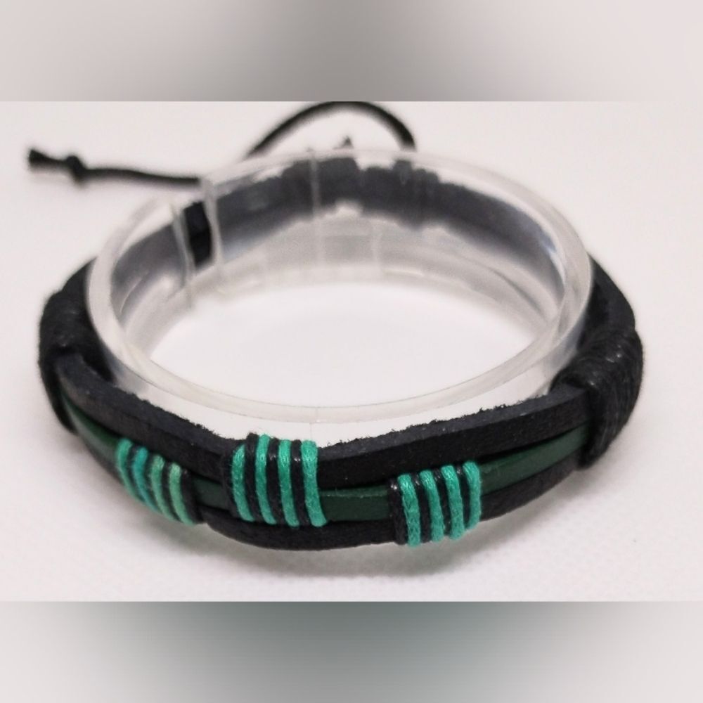 Men's leather bracelet‎ layered black new e84